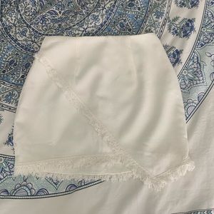 Super down white skort